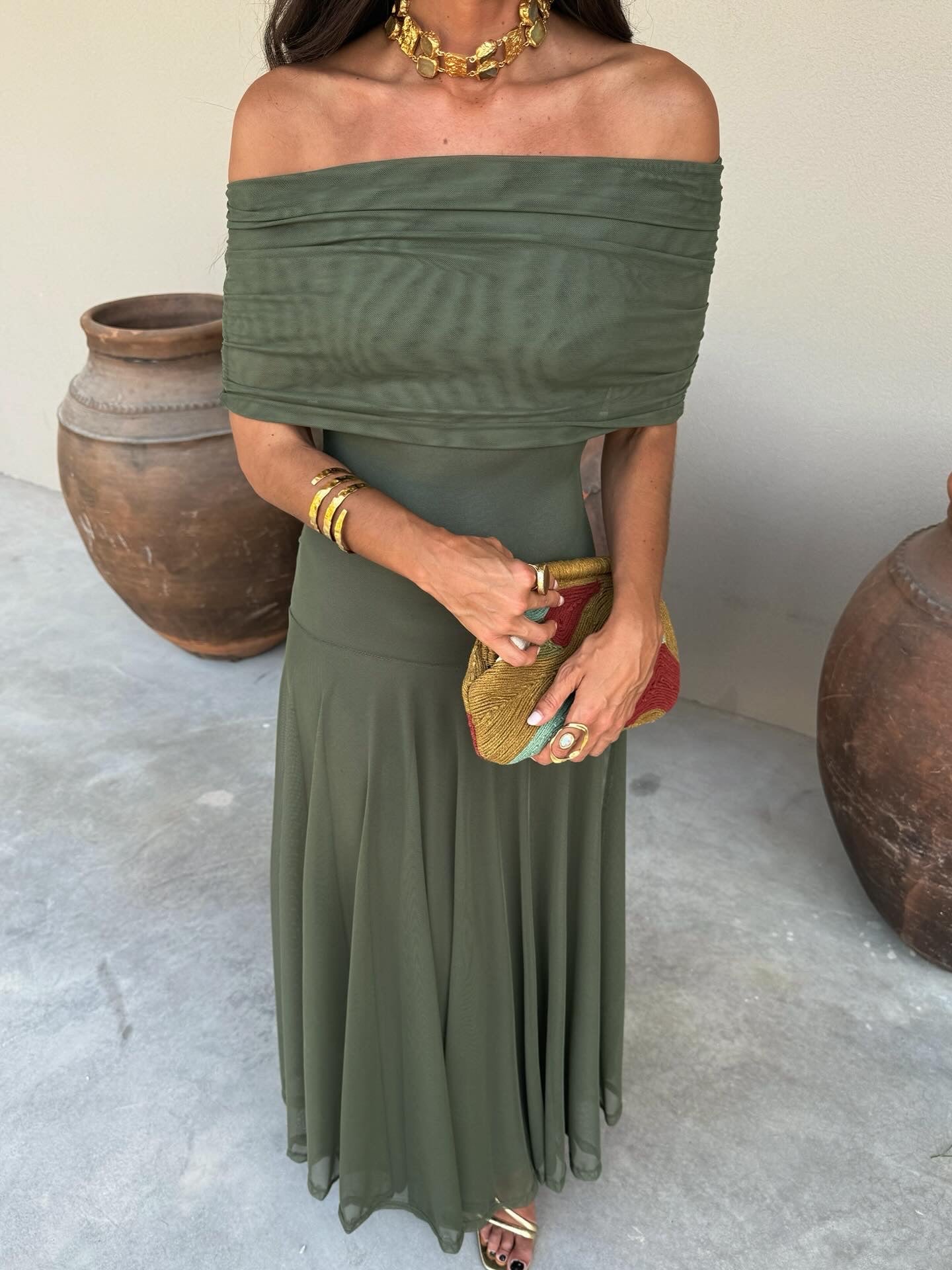 ALBA | Vestido Halter Elegante