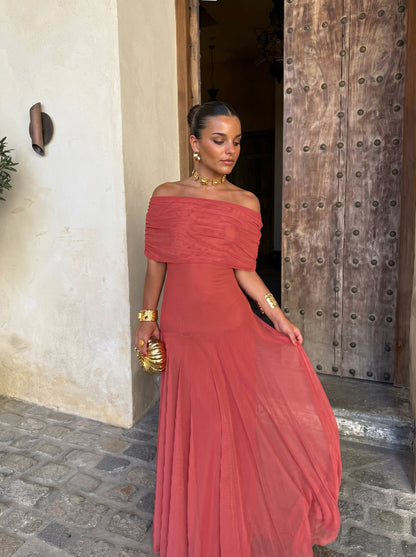 ALBA | Vestido Halter Elegante
