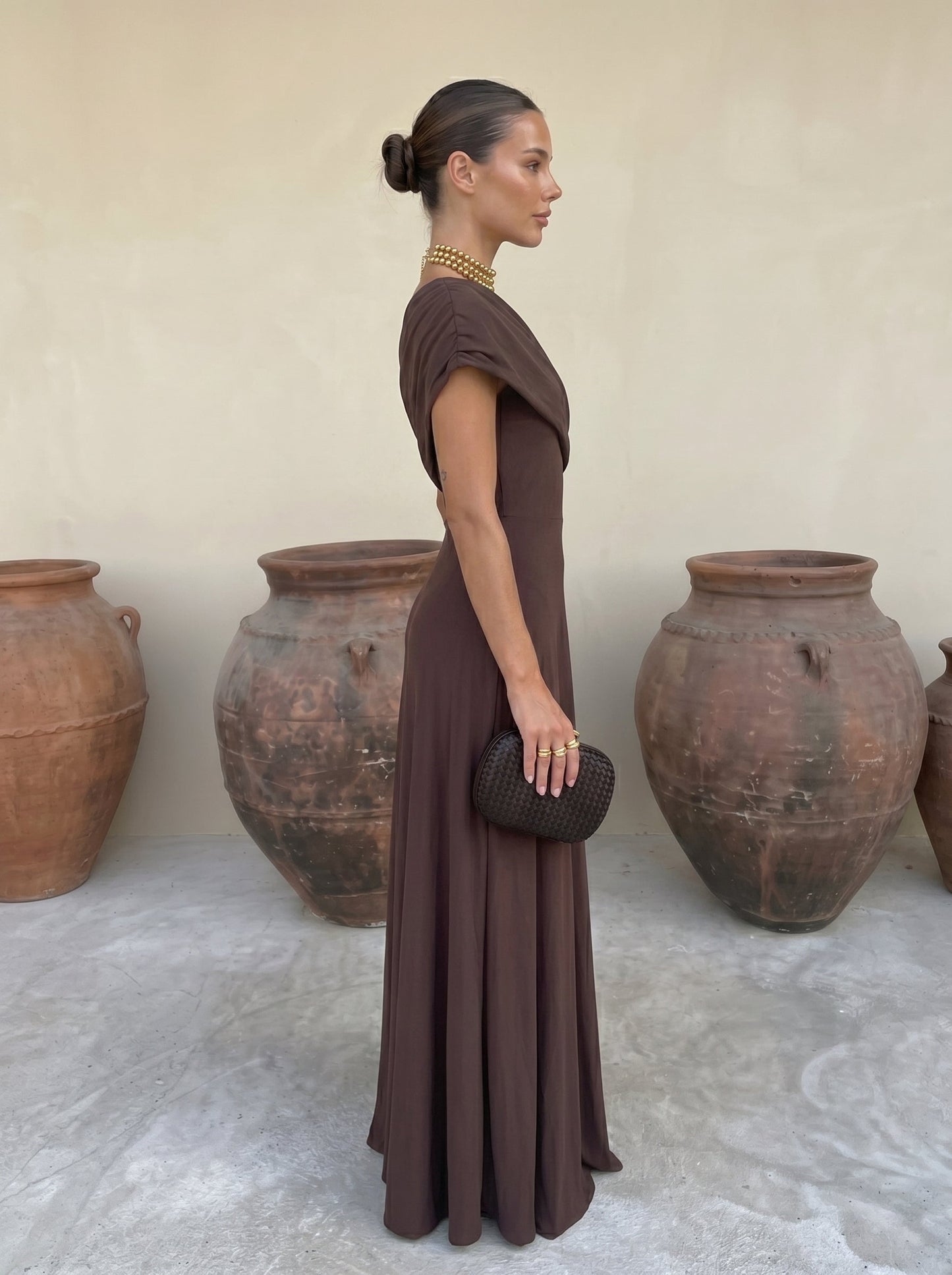 ALBA | Vestido Halter Elegante